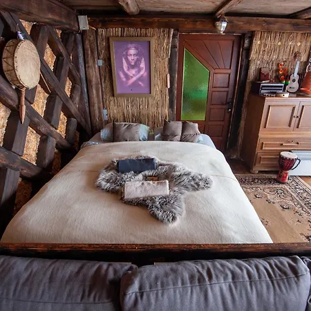 Hay Barn Unique Experience Visole Гостевой дом