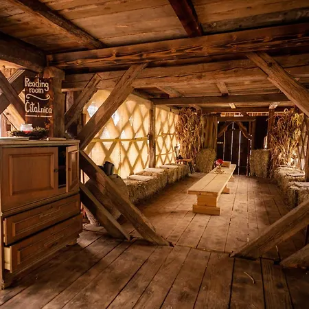 Гостевой дом Hay Barn Unique Experience Visole