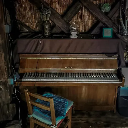 Hay Barn Unique Experience Visole Словенска-Бистрица