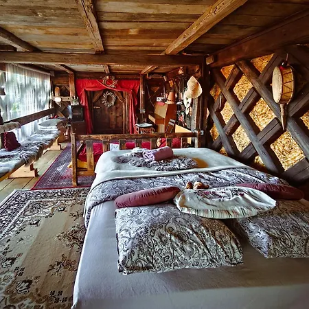 Hay Barn Unique Experience Visole Гостевой дом *
